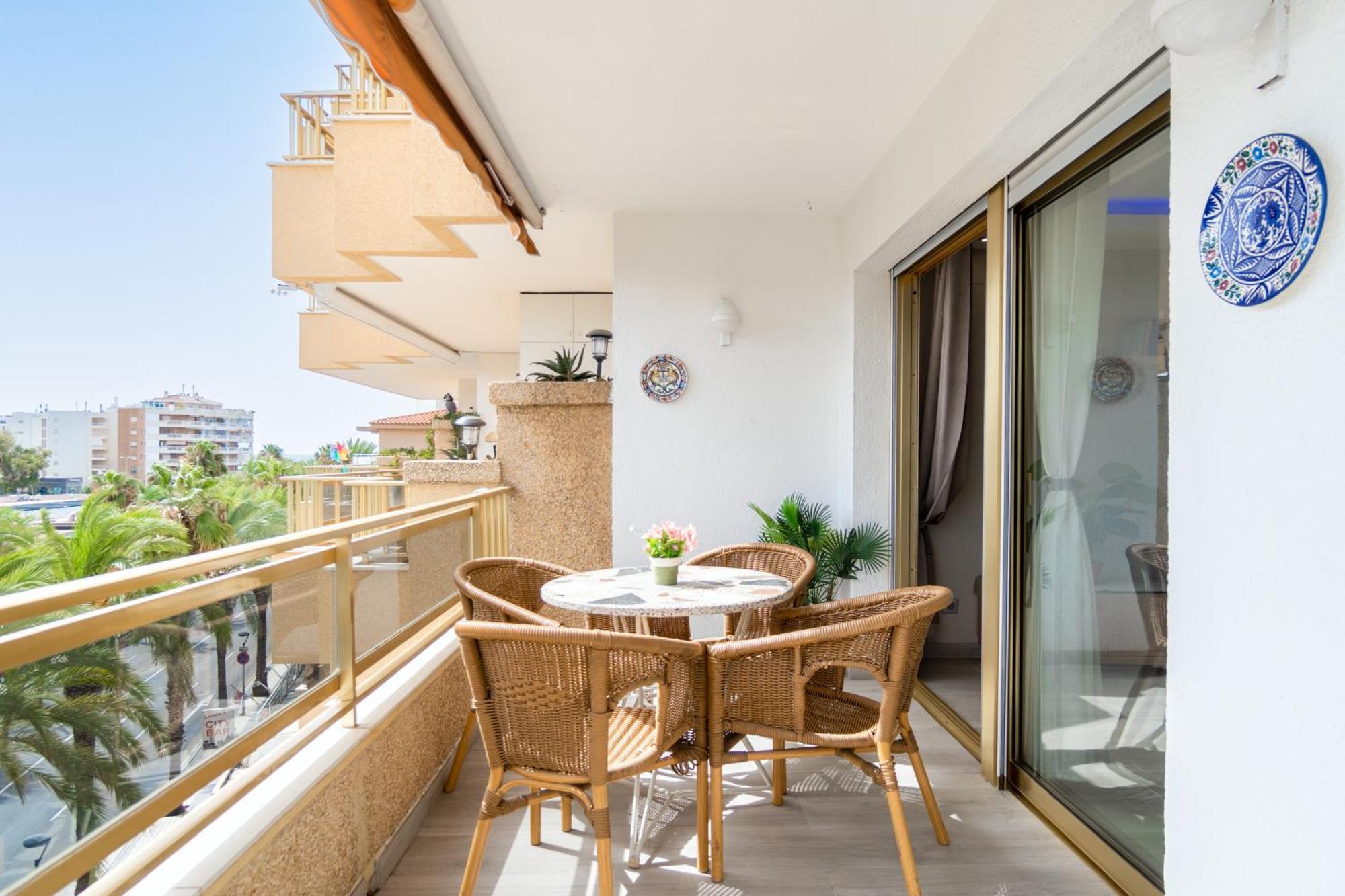 Turistmar - Acogedor Apartamento A Solo 50M De La Playa, Σαλού Εξωτερικό φωτογραφία