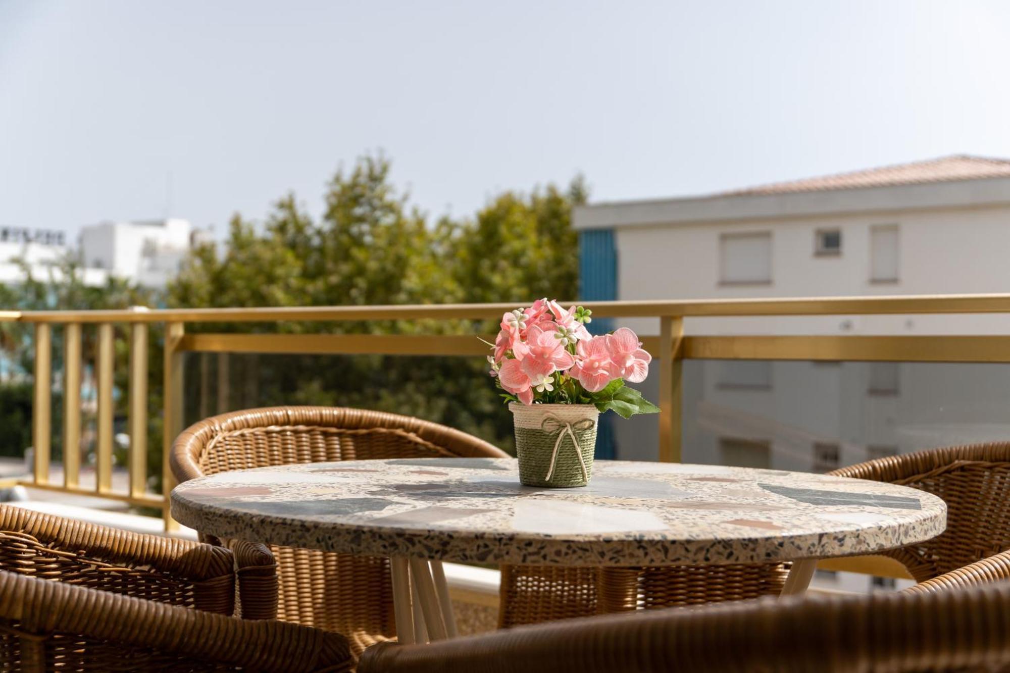 Turistmar - Acogedor Apartamento A Solo 50M De La Playa, Σαλού Εξωτερικό φωτογραφία